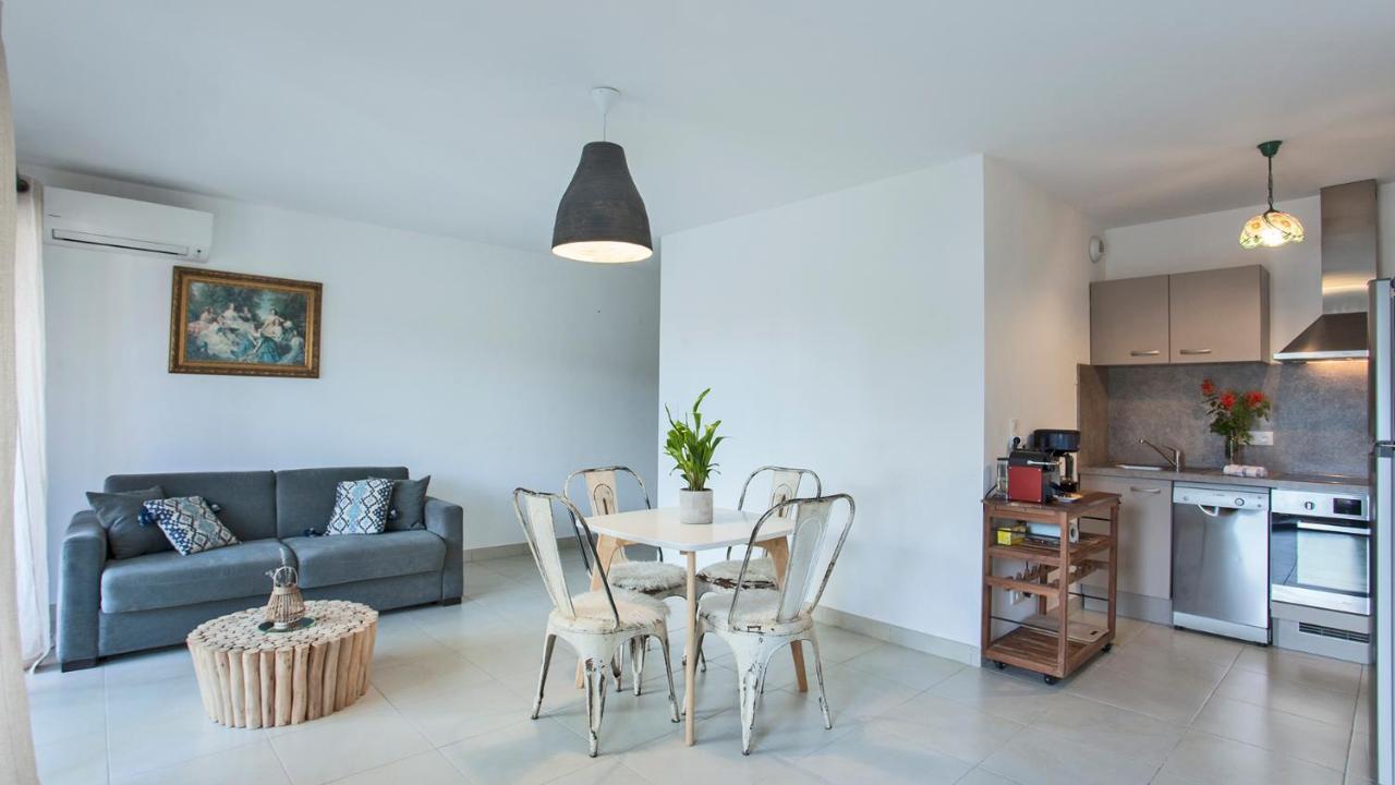 Appartement De Vacances "Fiora" A Calvi A 300M De La Plage Et Du Port Kültér fotó